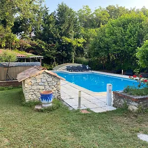 https://gite-clarimor.hotels-rhonealpes.com